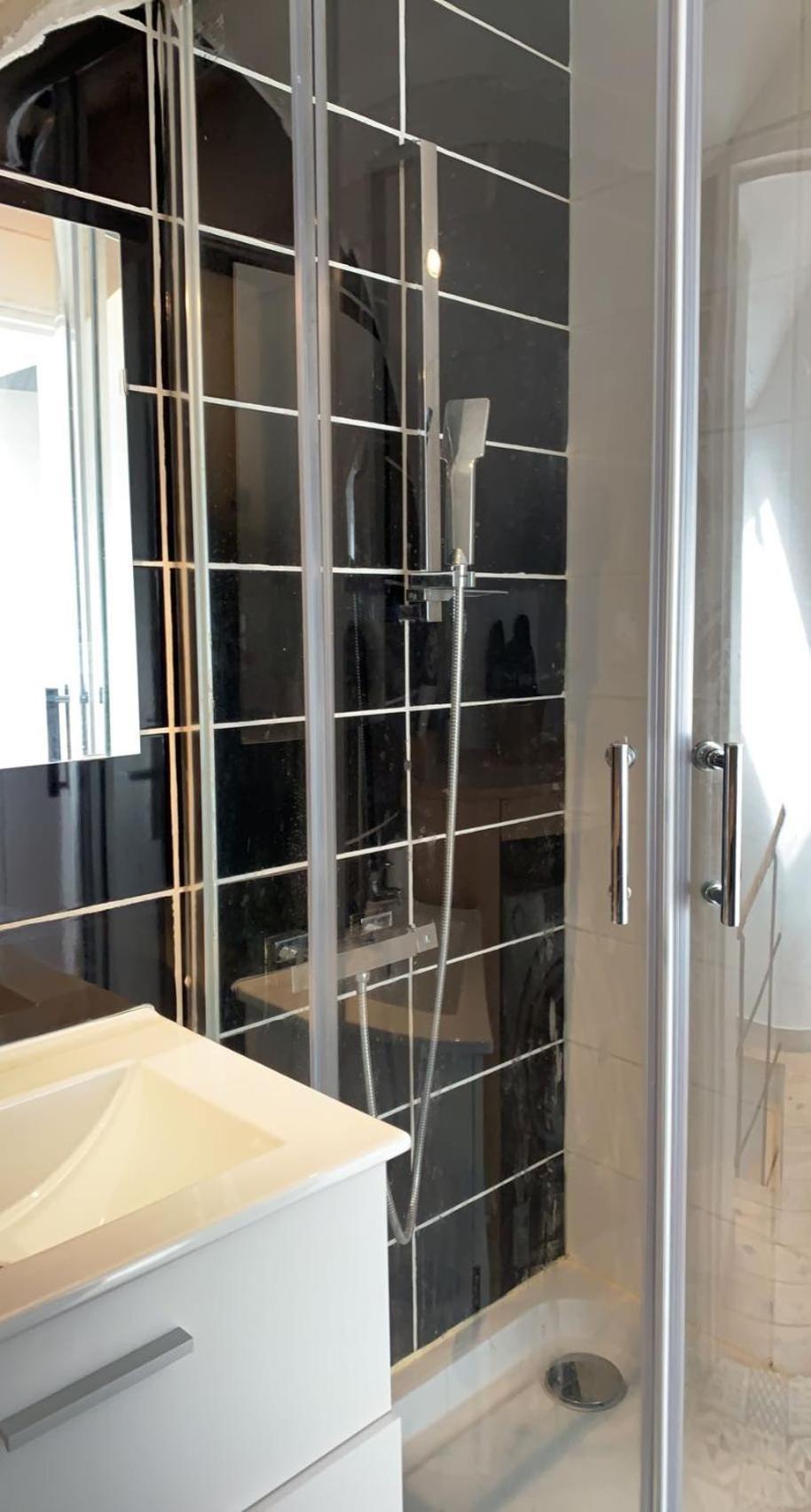 Les Spas De La Chartreuse Tarbes Room photo